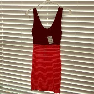 Dress - Juniors Small